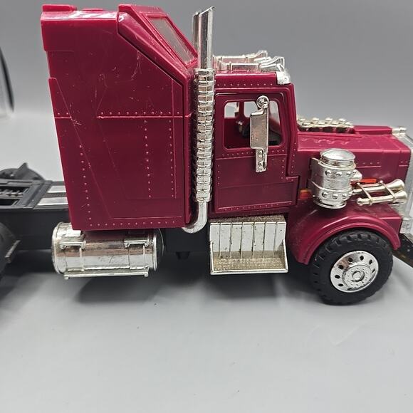 Vintage Kenner 1985 M.A.S.K. Rhino Matt Trakker / Bruce Sato Working - Picture 12 of 16